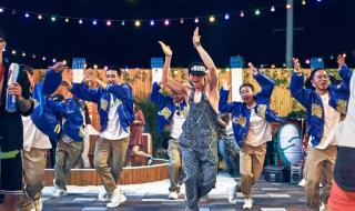 在《一起又看流星雨》中、请问竞选拉拉队队长、端木教雨荨跳那段街舞时的音乐叫什么 一起又看流星雨街舞