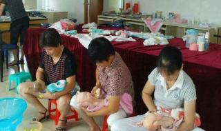 考个月嫂证大概要多少钱 学月嫂要多少学费