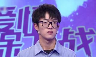 天津卫视爱情保卫战播出时间是每周六2110,但是什么时候重播呀 爱情保卫战天津卫视