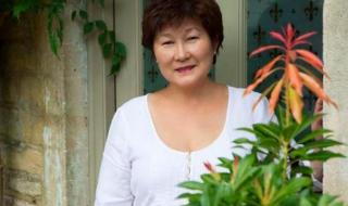 24小时陪护老人的保姆具体工作 24小时住家保姆价格